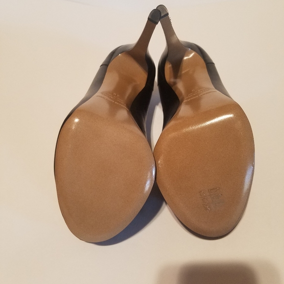 Nicholas Kirkwood - Picture 6 of 6